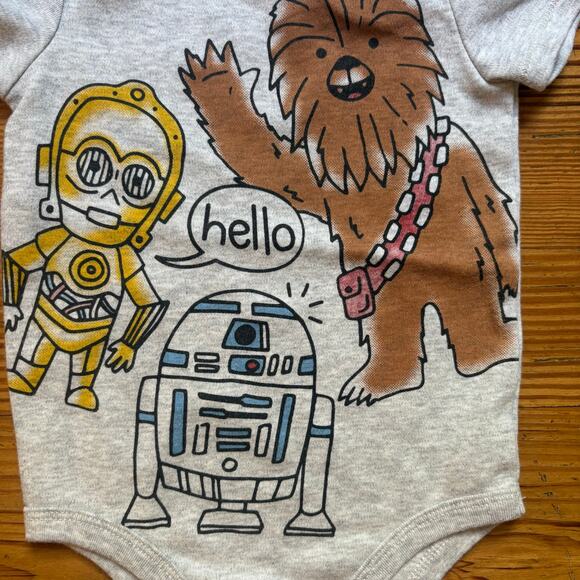 Star Wars character graphic gray short sleeve baby one piece SIZE 12M - Picture 2 of 4